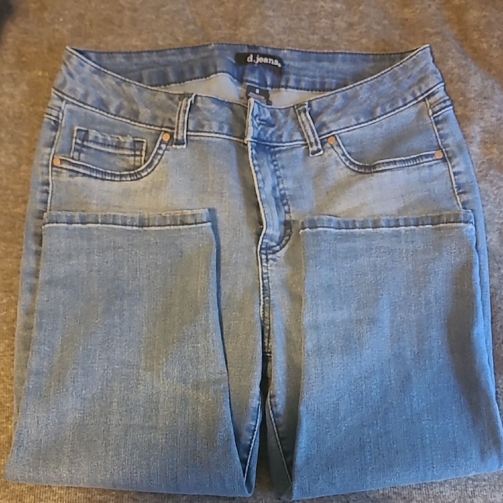 D. Jeans Light Blue Women's Capri